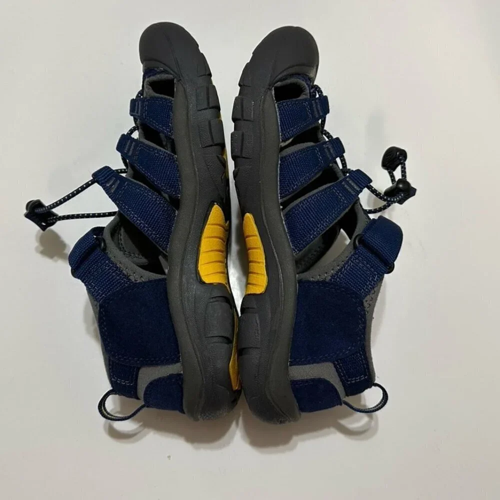 KEEN BIG KID’S NEWPORT H2 SANDAL BLUE DEPTHS Size 4.0